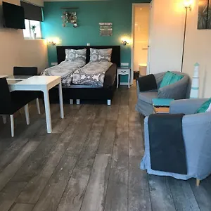 mikasabeach.zandvoort-hotels.com/